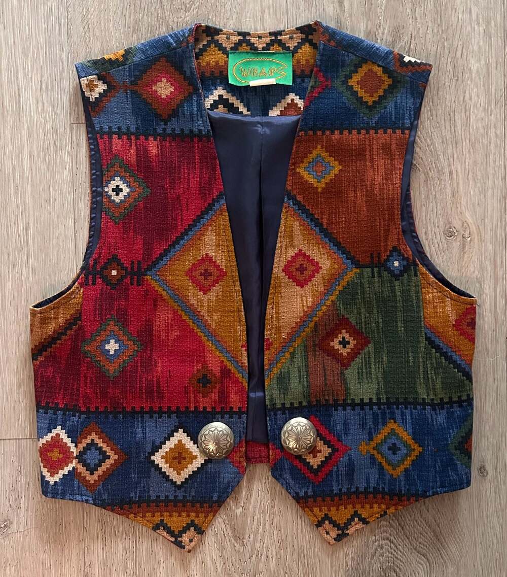 Vintage WRAPS Southwestern Tapestry Print Vest with Concho Buttons